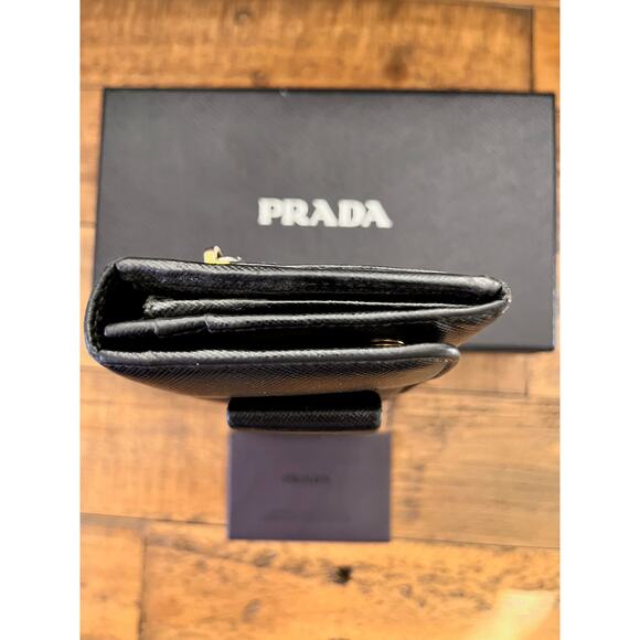 PRADA Black Saffiano Leather Continental Bow Wallet W/Authenticity Card and Box - Picture 14 of 16